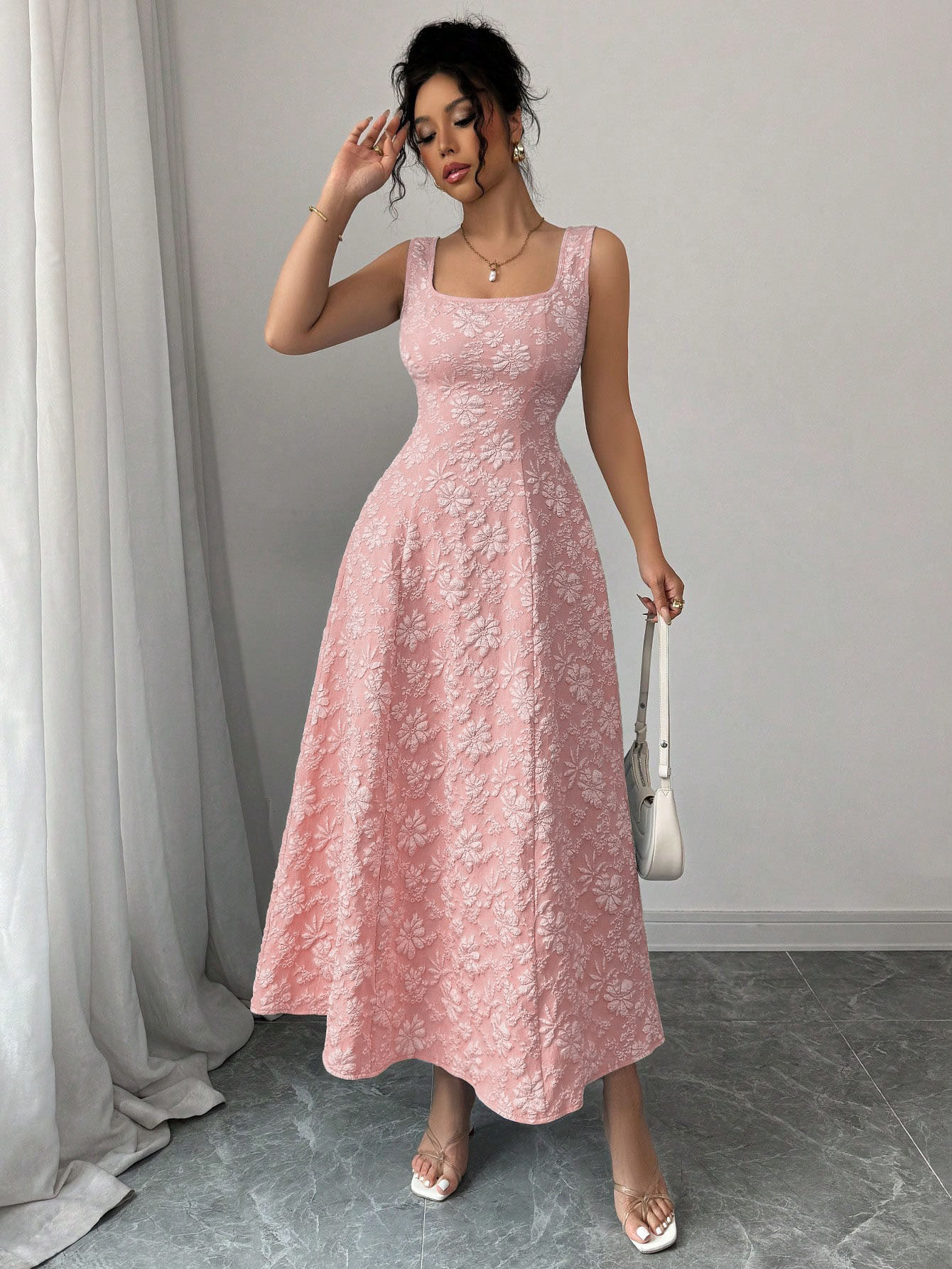 Summer Sleeveless Dress Square Neck Casual Fit Lightweight Fabric Perfect for Beach or Outdoor Events Wholesale