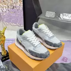 Fashion Retro Colorblock Casual sneaker Comfortable Breathable 2025 New Color Men's Shoes Low Breathable Lightweight Running Shoes
