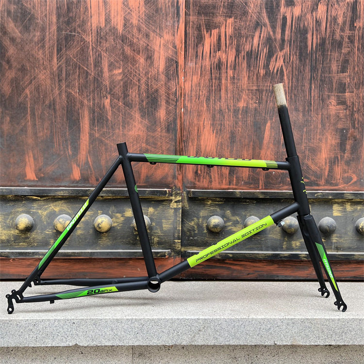 Cブレーキフレーム+マット蛍光イエロー＆グリーンのフロントフォーク