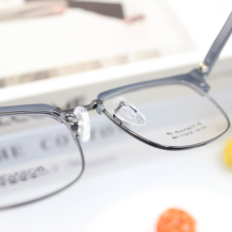 TR90 metal non-magnetic titanium retro eyebrow myopia glasses frame Net red transparent frame FC152