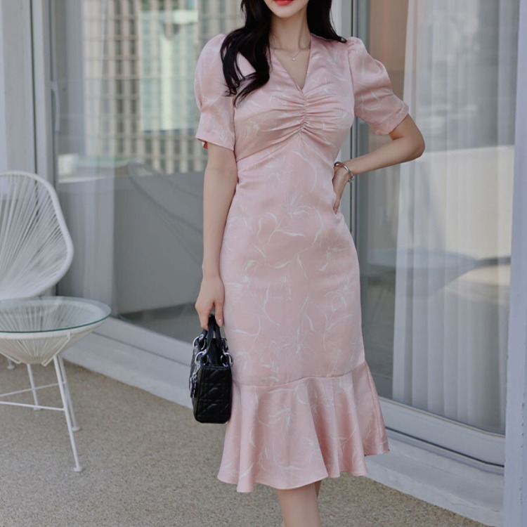 (Mới) Mã B5687 Giá 810K: Váy Đầm Liền Thân Nữ Jud)It Dáng Ôm Body Gợi Cảm Sexy Phong Cách Hàn Quốc Họa Tiết Hoa Thời Trang Nữ Chất Liệu G03 Sản Phẩm Mới, (Miễn Phí Vận Chuyển Toàn Quốc).