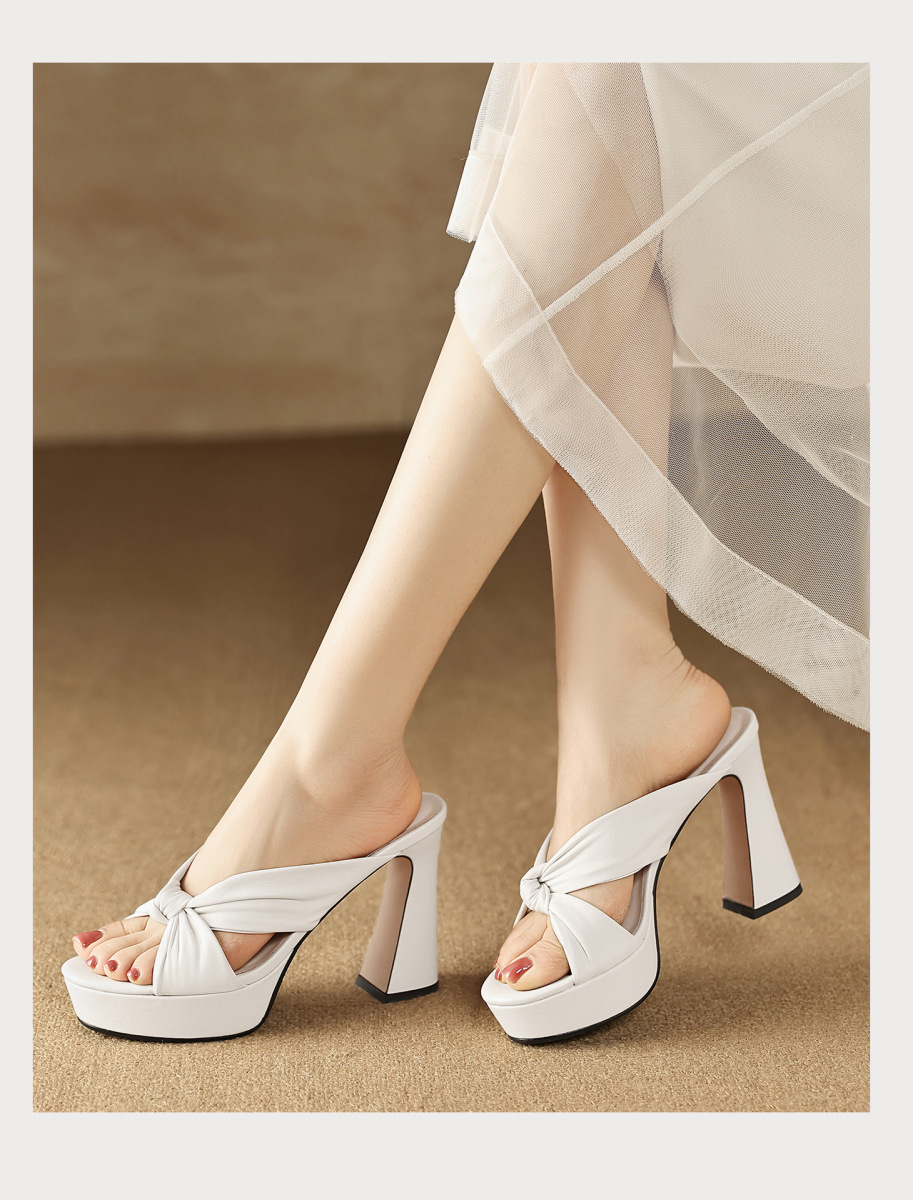 Sandal nữ quai ngang gót thô đế xuồng, mũi tròn da cừu, đi ngoài trời — Đen 10cm, Đen 8cm, Màu hồng 10cm, Màu hồng 8cm