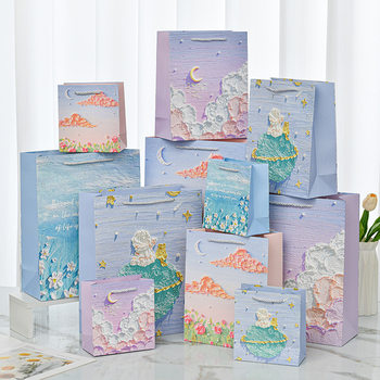 Creative oil painting gift bag handbag beautiful birthday gift bag hand gift bag student jewelry packaging bag paper bag