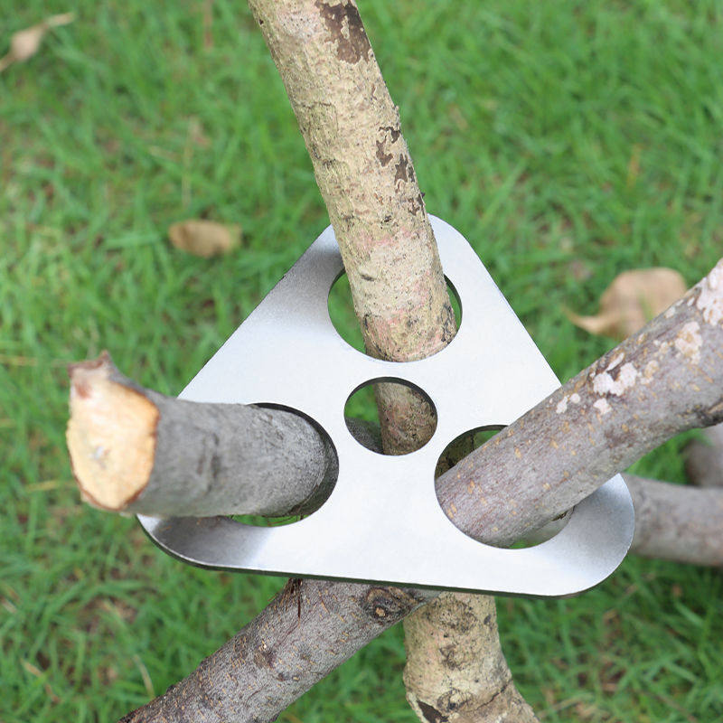 Portable Outdoor Hanging Pot Rack Tripod Bracket Hanger Camping Supplies Campfire Stainless Steel Tripod Storage Rack New