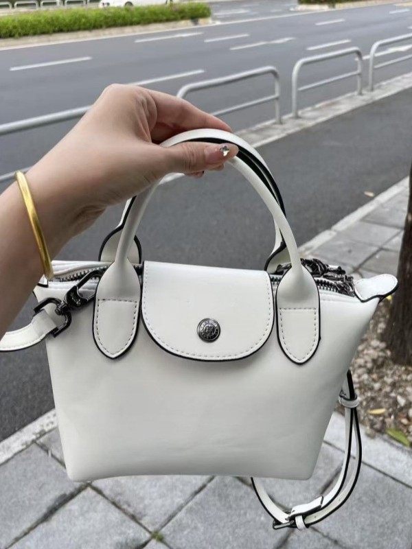 New Longxiang Dumpling Bag Lambskin Crossbody Bag Mini Handbag Large Capacity Trendy Easiest for Match Commuting Bag Women's Bag