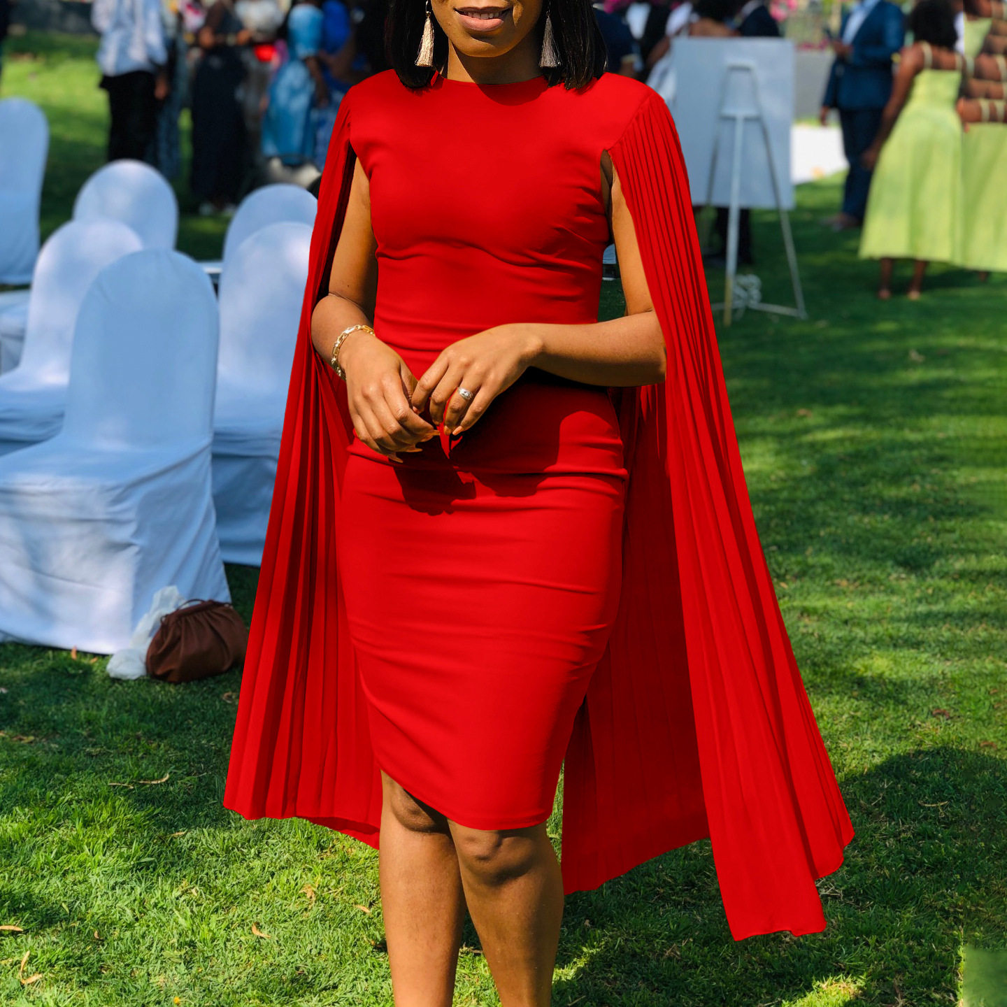 Elegant Womens Evening Dress Solid Color Round Neck Pleated Cape Perfect for Parties and Formal Events Wholesale