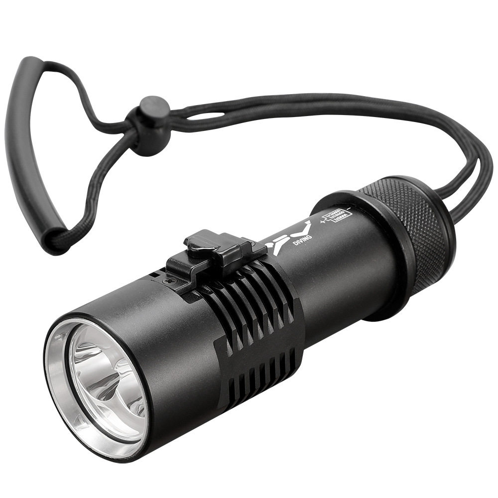 Cross-border new mini P70 diving flashlight LED outdoor 80 meters diving exploration aluminum alloy flashlight