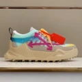 Khaki pink arrow