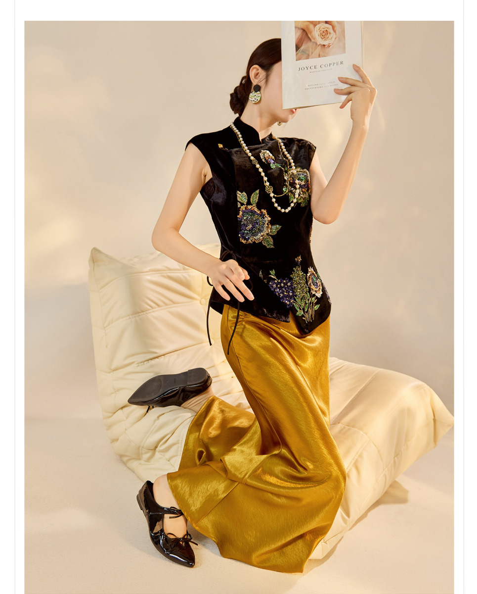 Áo vest nữ dáng gile thêu sequin chất liệu tơ tằm phối polyester — Áo Vest Vàng Đen (Giao Hàng Ngay), Áo Vest Vàng Đen (Giao Hàng Trong 7 Ngày)