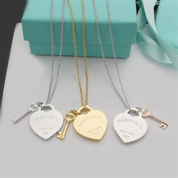T Family Heart Key Pendant Necklace Women's Fresh Love Fashion All-match Collarbone Chain Niche Design Neck Jewelry