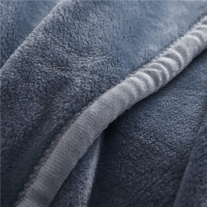 Source Wholesale Milk Velvet Gift Blanket Air-Conditioned Nap Blanket Cross-Border Foreign Trade Thickened Sofa Cover Blanket French Velvet Blanket