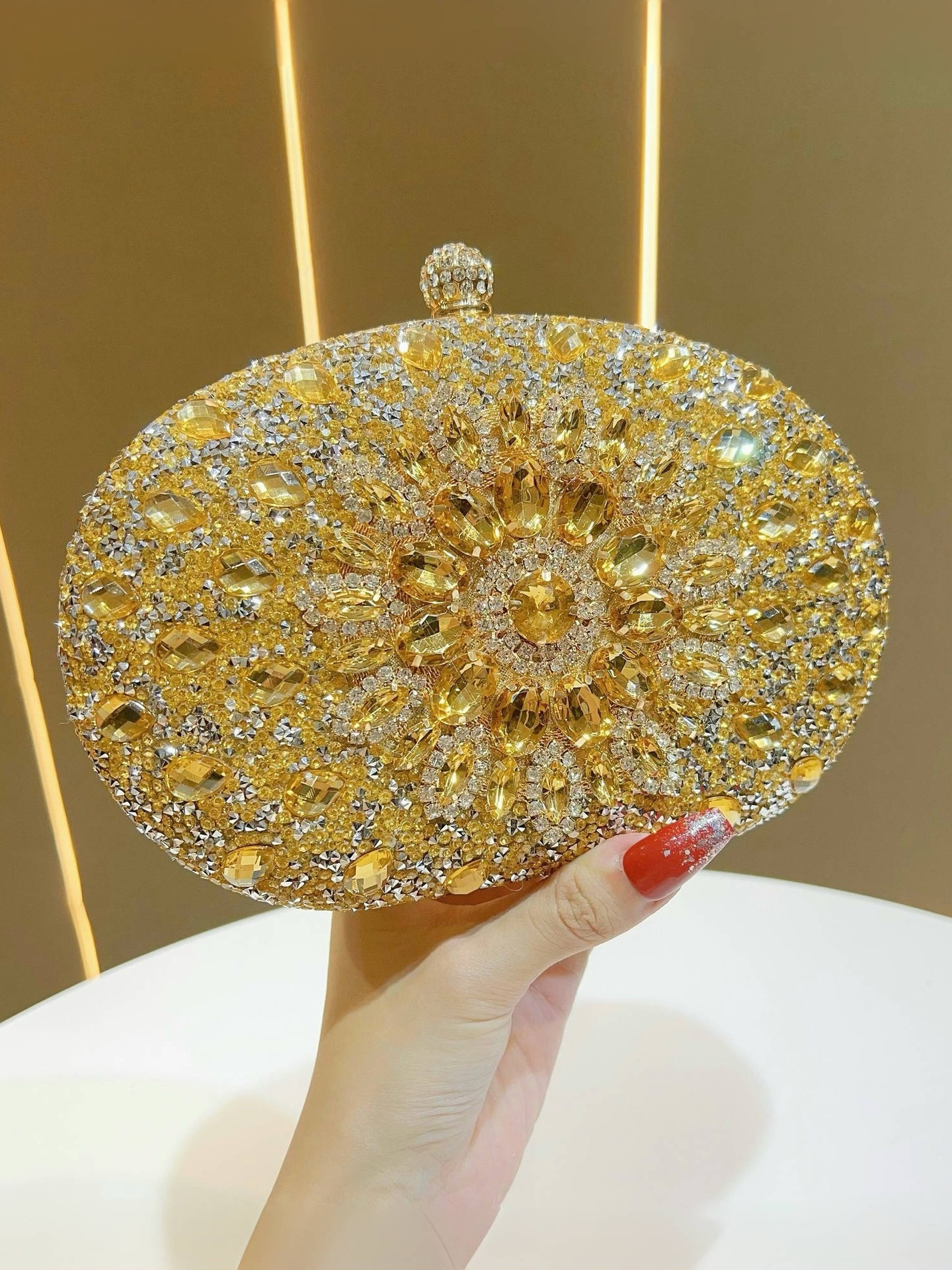 Cross-border Rhinestone Sunflower Dress Banquet Bag Luxury Celebrity Elegant All-match Diamond-encrusted Crossbody Small Handbag Full Diamond 4 O1CN01j29WOL2LHXp68PcVu !!2216856689667 0 cib