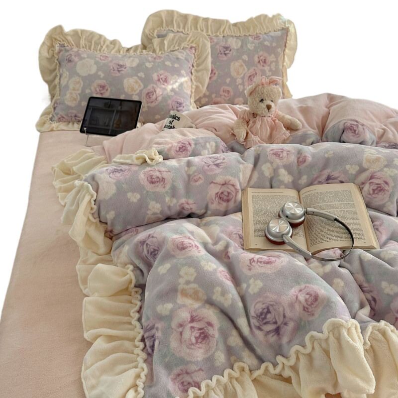 Korean Floral Lace Milk Velvet Four-Piece Winter Thickeneded Coral Velvet Quilt Cover Bed Sheets Flannel Three-Piece Set