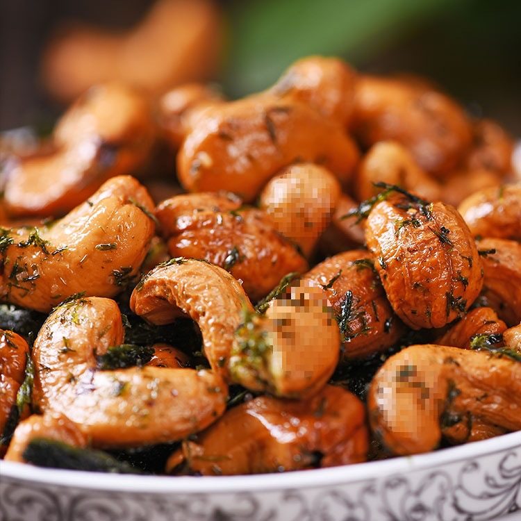 Buy 2 Portions and Get 3 Yuan Off. Crispy Seaweed Cashew Nuts. Stir-Fried Cashew Nuts. Canned Snacks. Ready-To-Eat Canned Cashew Nuts