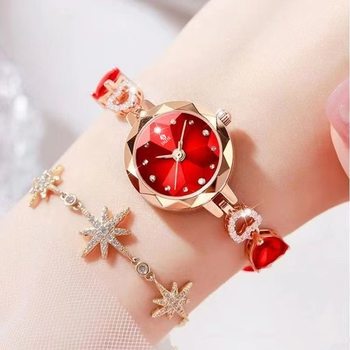 Fashion Luxury French Bracelet Watch Ins Style Small Dial Chain Diamond Ruby ​​Ladies Fashion High-End Watch