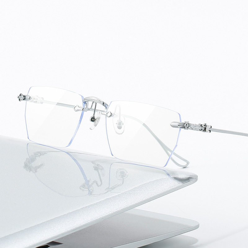 Ultra-light pure titanium gold silk rimless myopia glasses frame men's big face Phnom Penh Sven scum business rimless titanium frame
