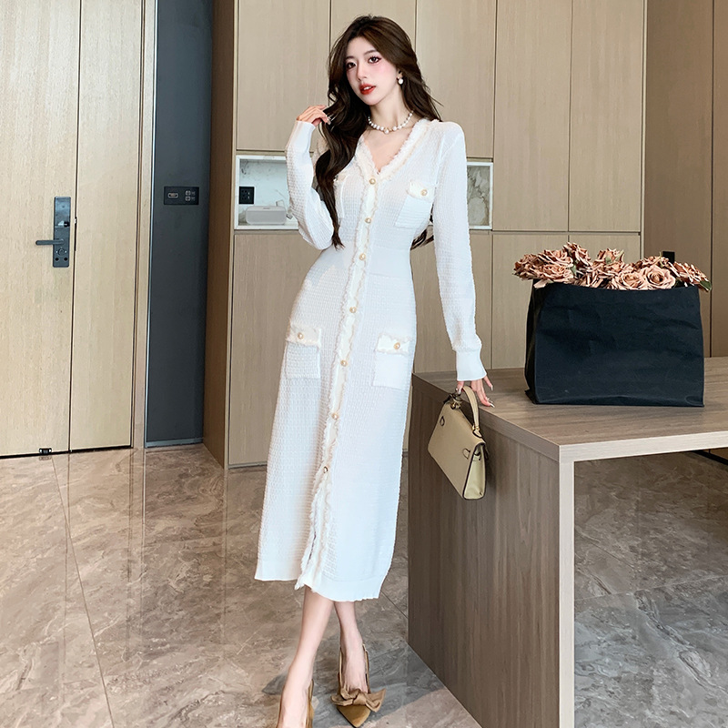 (Mới) Mã A7209 Giá 850K: Váy Đầm Liền Thân Nữ Zhout Áo Len Dài Tay Hàng Mùa Xuân Thu Đông Thời Trang Nữ Chất Liệu G03 Sản Phẩm Mới, (Miễn Phí Vận Chuyển Toàn Quốc).