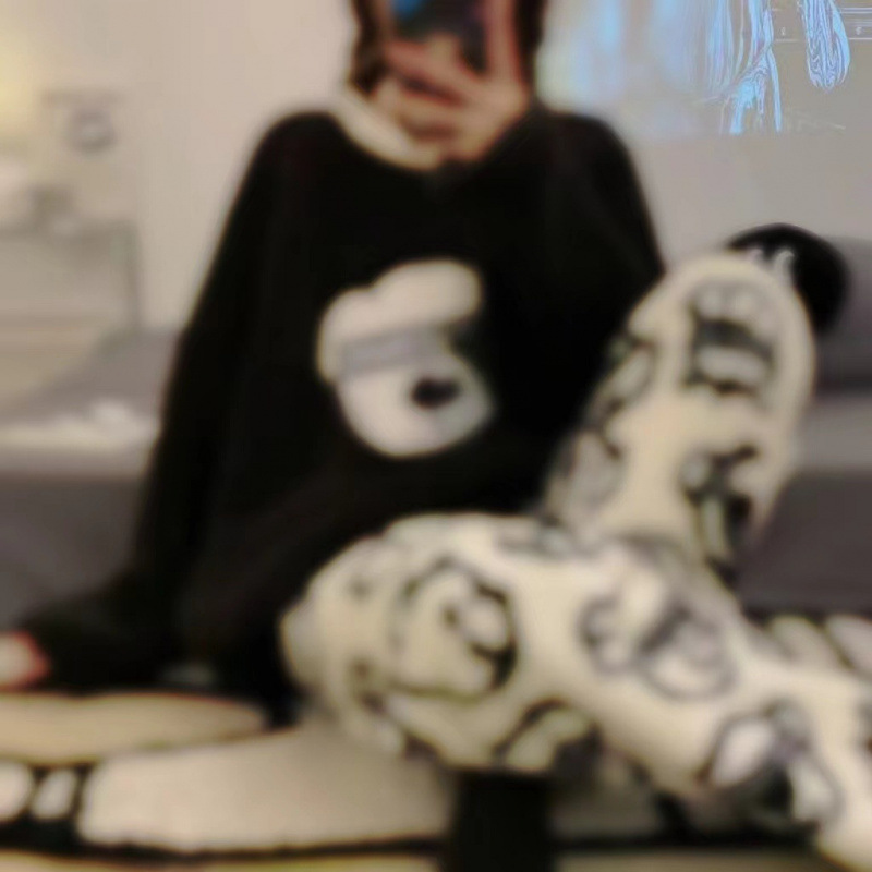 卡通甜美歪头熊同款睡衣女秋冬季珊瑚绒加厚宽松大码外贸跨境套装