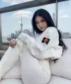 Velvet white