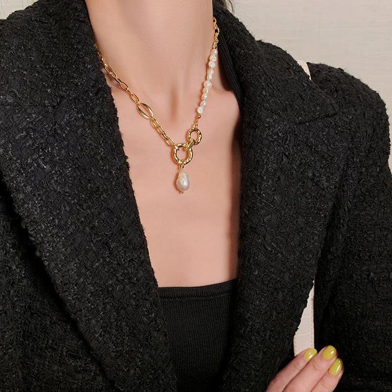 Shaped Freshwater Pearl Ring Stitching Necklace Korean Fashion Elegant Internet Celebrity Design Sense Metal Pearl Clavicle Chain