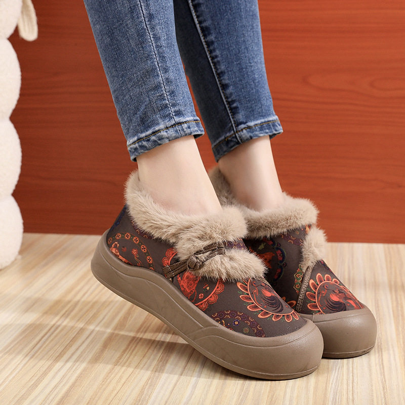 2025 Winter Old Beijing Cloth Shoes Non-Slip Soft Sole Furry Shoes Plaid Warm Plaid New Chinese Han Dynasty Women's Cotton Shoes