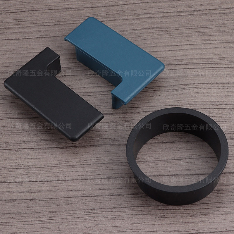 塑料正方形双色穿线盒办公电脑桌面装饰线孔盖板圆孔走线盒过线盒