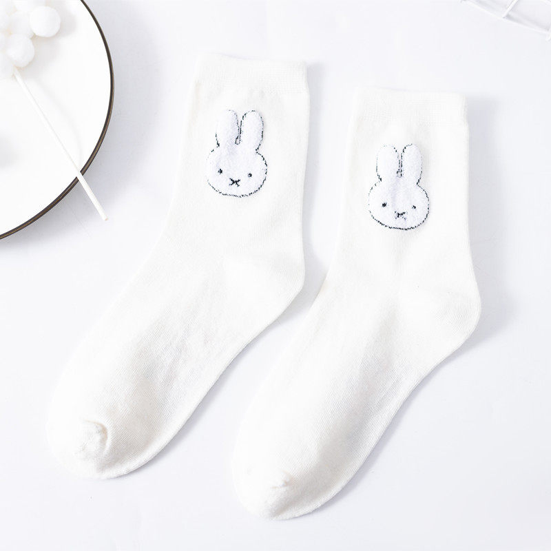 秋冬韩版兔子 棉中筒女袜 可爱卡通袜子女 学院风流行兔年袜 潮