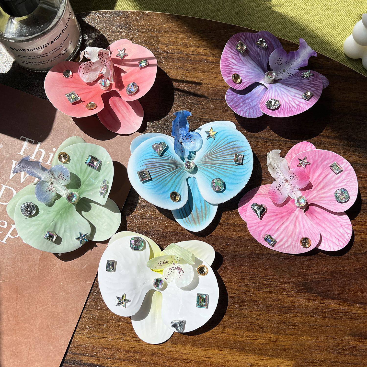 初春新款风仿真蝴蝶兰闪钻发夹高颜值立体花朵刘海夹碎发夹头饰女