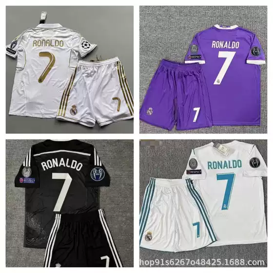 Retro suit Adult and Children 1415 Season 1617 Real Madrid No.7 Ronaldo Fans Short Sleeve T-shirt Football Uniform