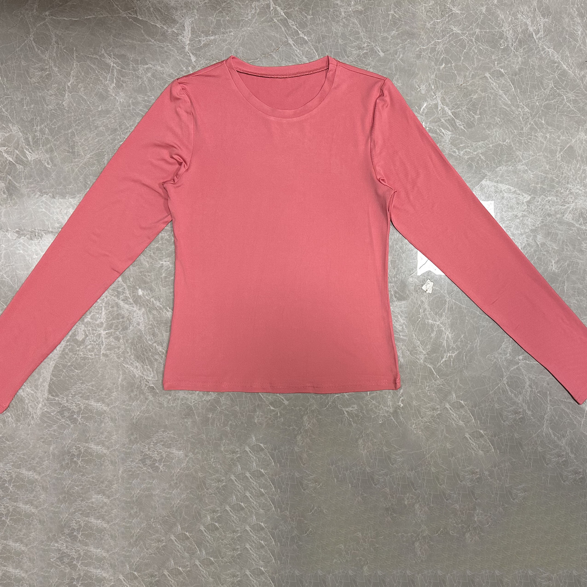 欧美女装休闲长袖t恤春秋纯色修身套头衫t恤女街装打底衫上衣