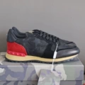 Black and red stars