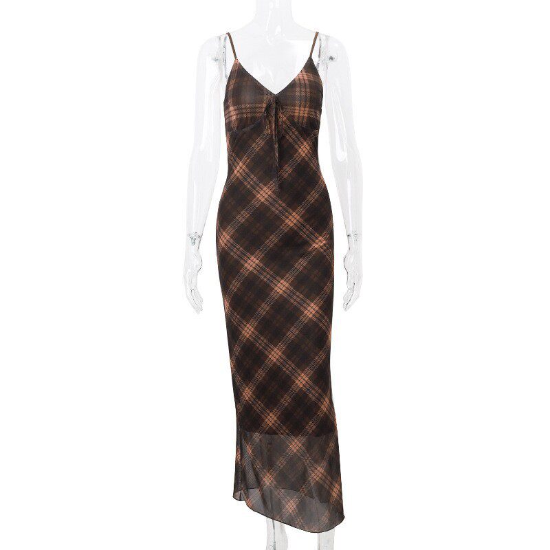 Vintage Plaid Bodycon Dress Elegant Sleeveless Chic Design Spring Fashion Perfect for Parties and Special Occasions