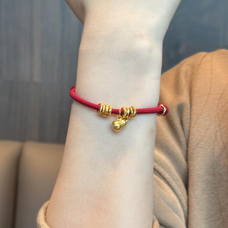 Lucky Gourd Braided Bracelet New Trendy Simple Versatile Red Hand Rope Exquisite High-Value Couple Whitening Braided Rope Wholesale