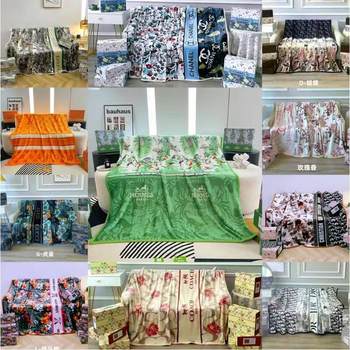 Foreign Trade New Trendy Brand Blanket Gold Mink Velvet Flannel Big Brand Office Nap Blanket Casual Thickeneded Gift Blanket