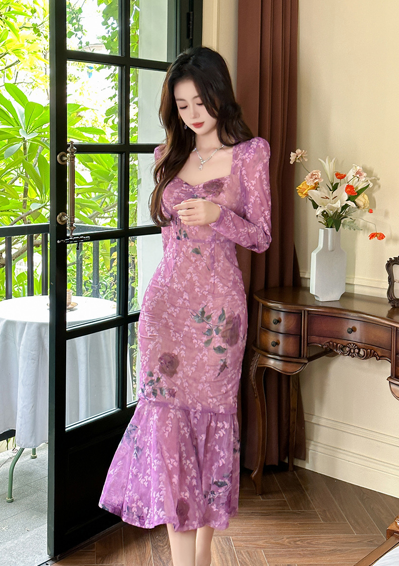 Đầm hoa nhí nữ cổ vuông dài tay dáng đuôi cá ôm body — Hoa hồng tím