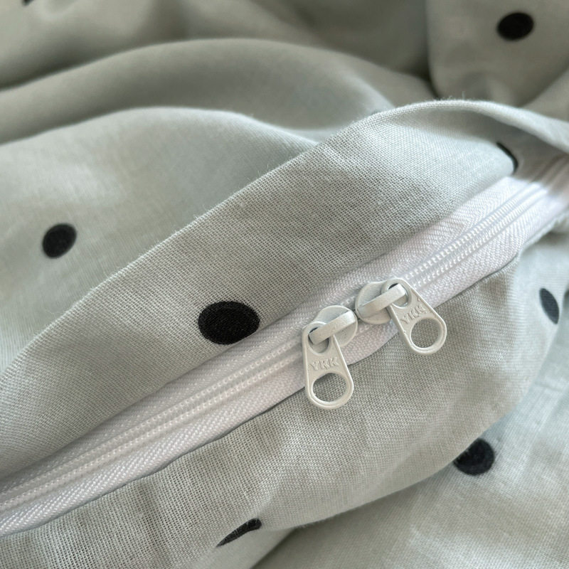 Class a cotton aerobic cotton double-layer yarn four-piece set mother and infant grade soft waxy small fresh printing three-piece set