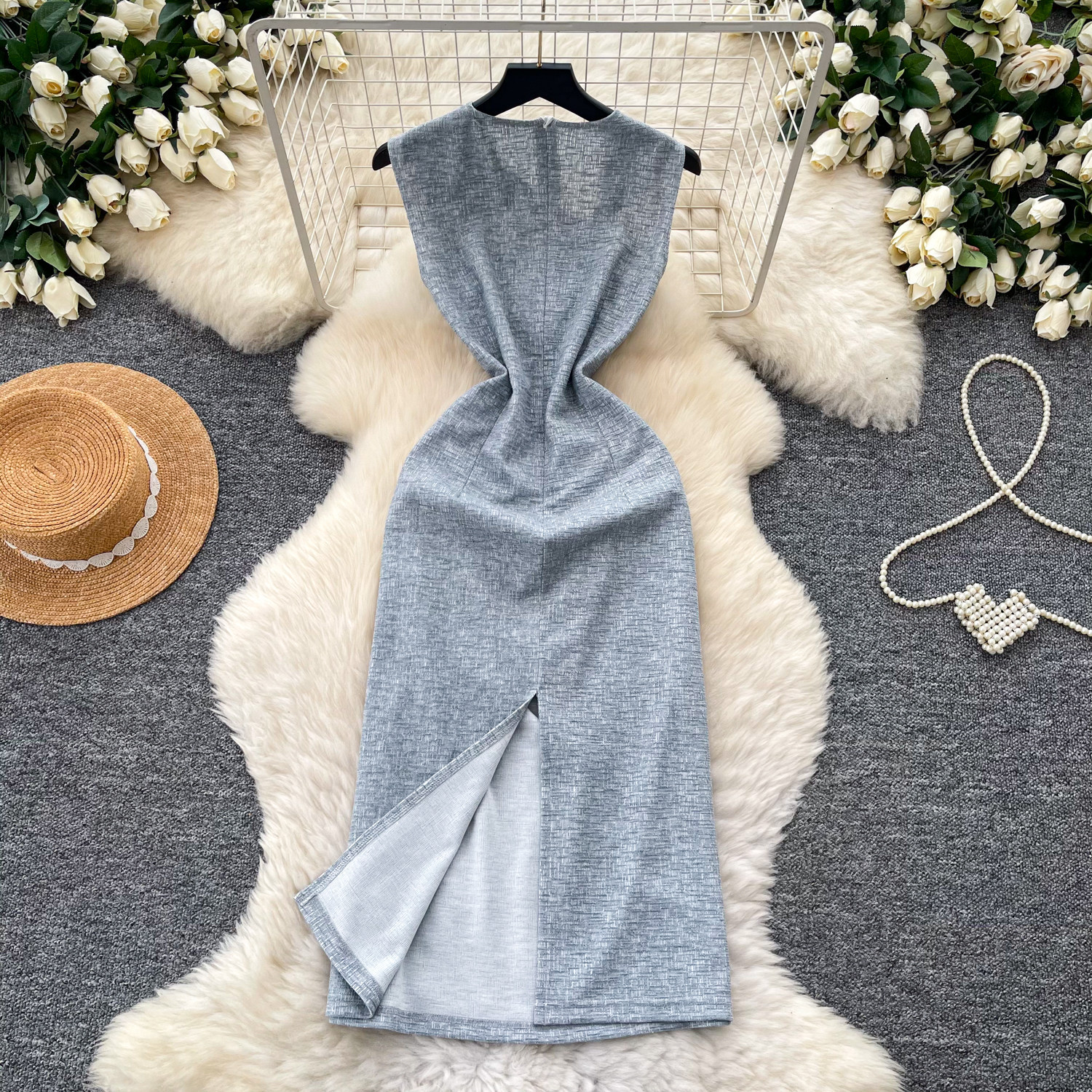 Korean Style Sleeveless A Line Dress High Waist Slim Fit Minimalist Design Summer Casual Wear Wholesale Available