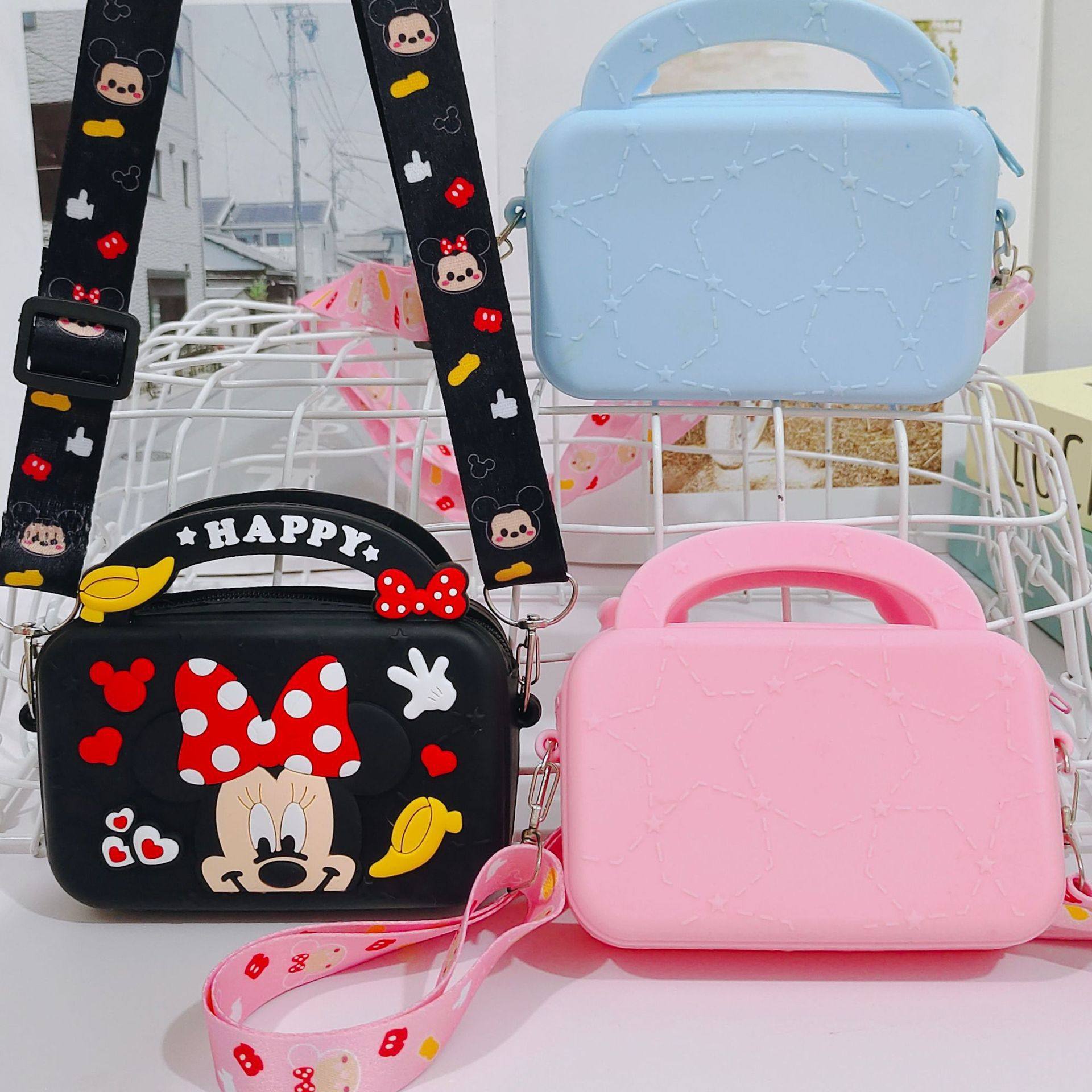 2025 New Mickey Coin Purse Style Student Cute Minnie Coin Purse Small Shoulder Bag Silicone Soft Crossbody Bag for Women