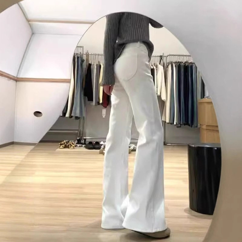 White Low Rise Flared Jeans for Women Vintage Loose Fit Spring Fashion low MOQ customizable