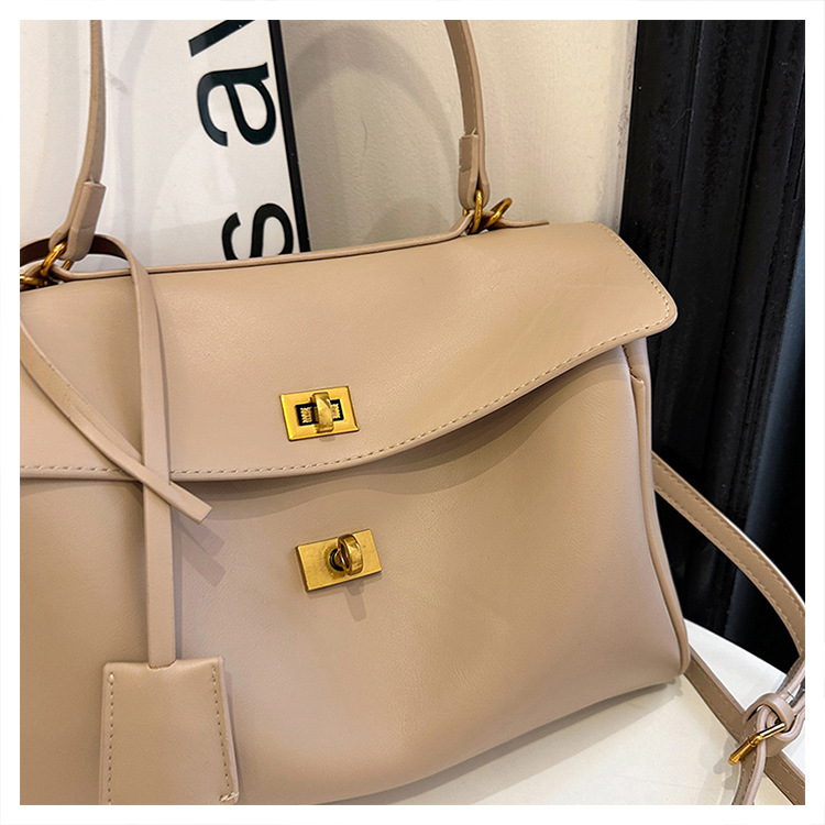 O1CN01jgBUpD2DKjZR44Ozp !!2217723298591 0 cib