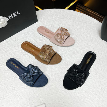 2025 Summer Outer Wear Rhinestone Bow Flat Slippers Open Toe High-end Fashion Light Luxury Women's Sandals Chanel Style