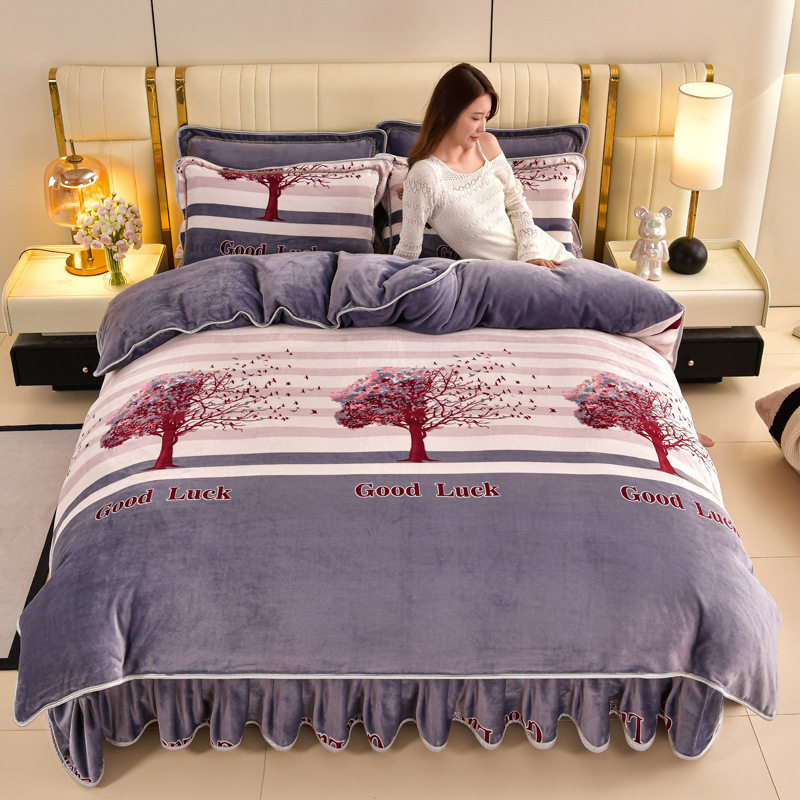 Winter Fleece-Lined Milk Velvet Four-Piece Set, Winter Thickeneded Coral Velvet Bed Bed Sheets, Quilt Cover, Flannel Bed Skirt Three-Piece Set