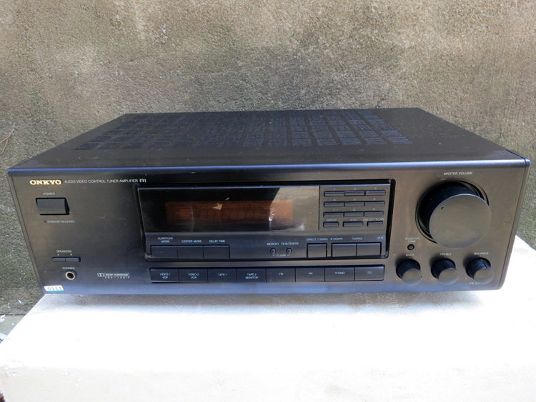 Malaysian Second-Hand Onkyo Tx-Sv424 Amplifier 5.1 Channel Home Amplifier with Good Sound Quality and Good Condition