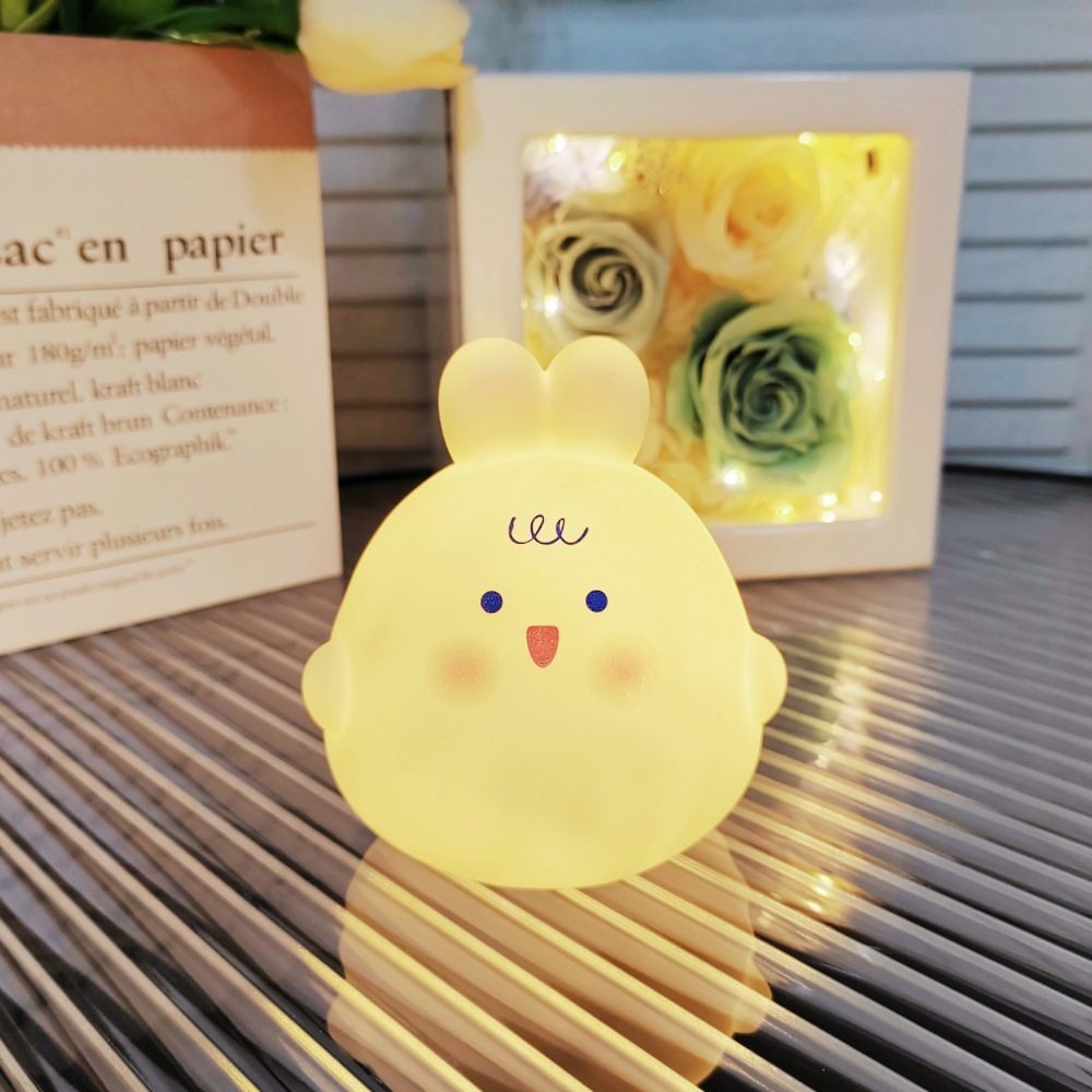 爆款网红发光玩具批发夜市摆摊小商品儿童小夜灯圣诞节生日伴手礼