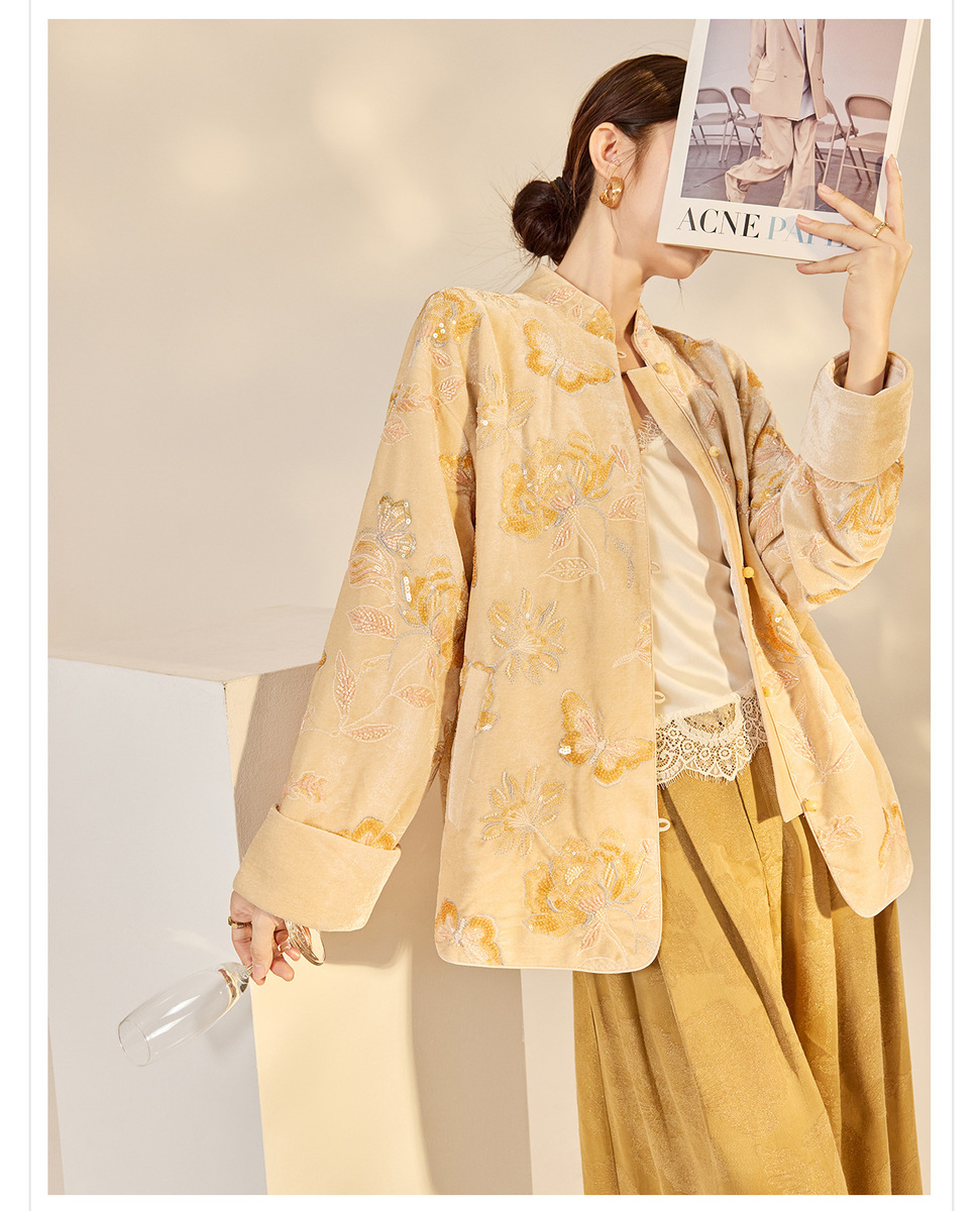 Áo khoác nữ cổ đứng dài tay thêu hoa đính kim sa phong cách retro — Màu cam mơ (giao hàng trong 7 ngày), Màu cam mơ (giao hàng trong ngày)