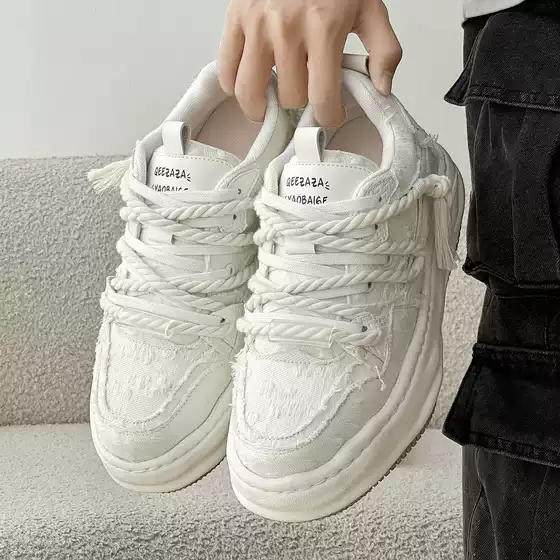 Men's Casual Shoes with Invisible Height-Increasing Design, Versatile Thick-Soled Fashion Sneakers with a Distressed Look