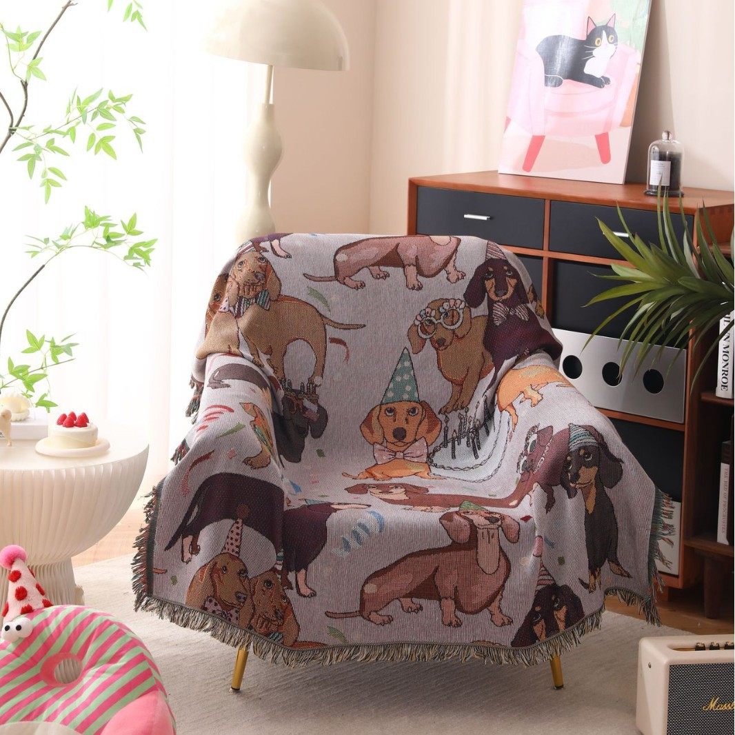 New jacquard thread blanket sofa towel cartoon thickened non-slip tassel thread blanket office nap blanket wholesale