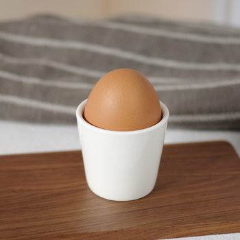 Pure White Bone China Egg Cup Creative Hotel Club Restaurant Home Egg Cup Source Factory Support logo Printing