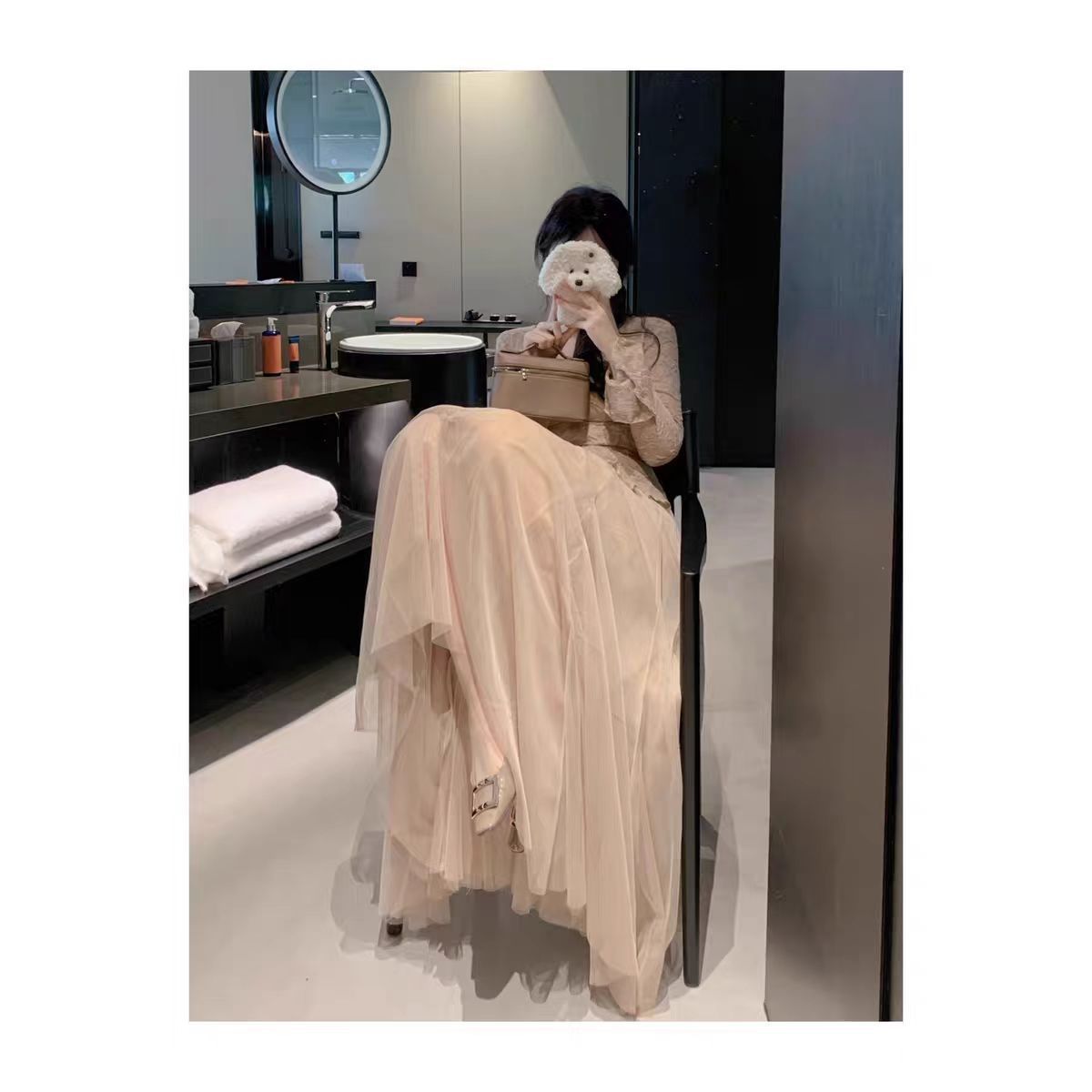 Casual Mesh Maxi Skirt for Women Double Layer Elastic Waist Versatile Style Perfect for Spring and Summer Wholesale