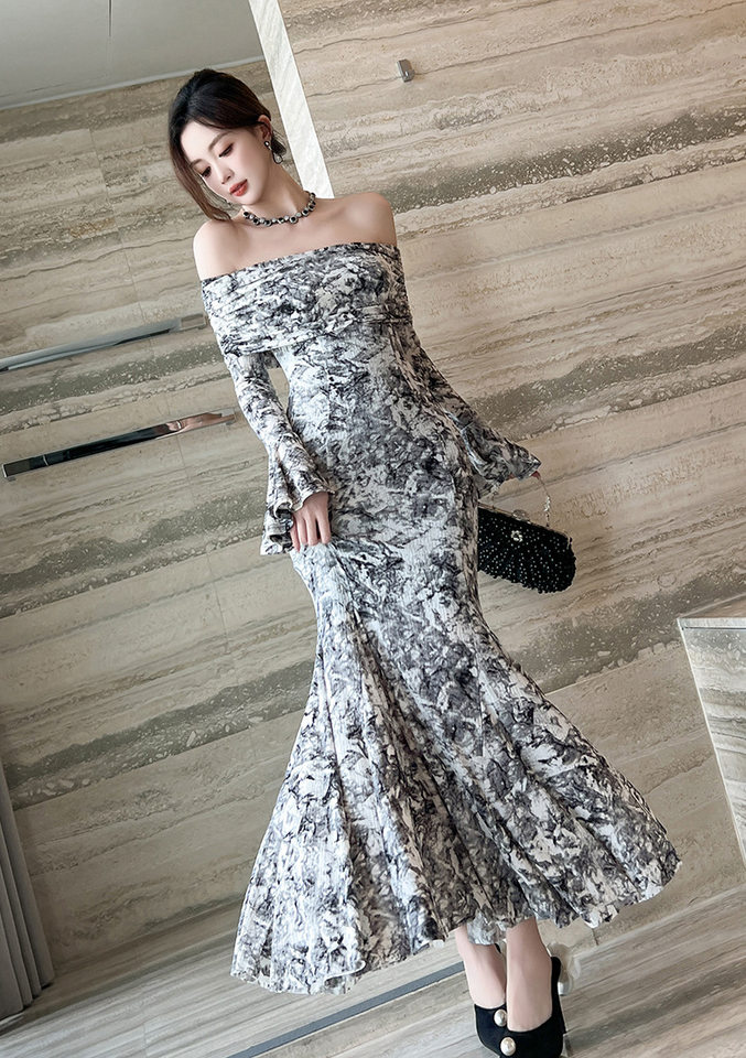 Váy Dài Nữ Hở Vai Cổ Trễ Dáng Ôm In Họa Tiết chi tiết 9